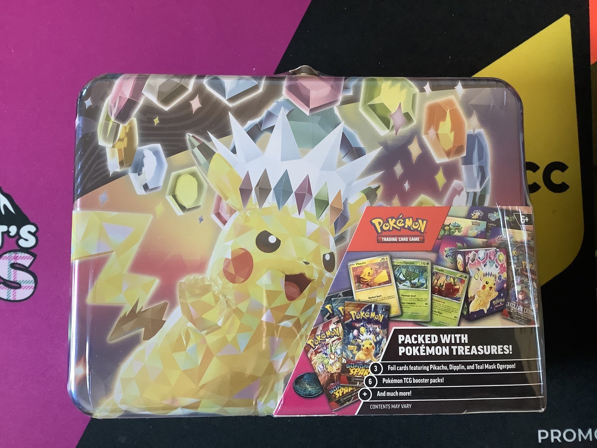 Pokémon 2024 Fall Collector Chest